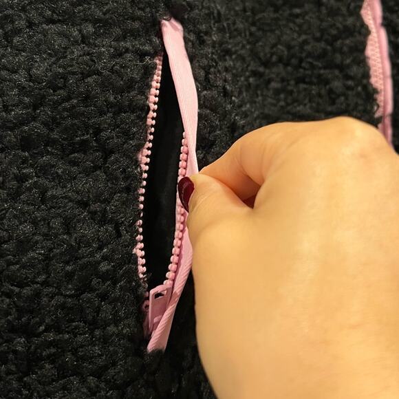 NWT NEW For Love And Lemons Faux Shearling Floral Puffer Vest - Picture 6 of 12